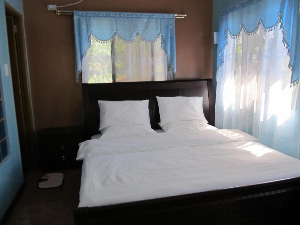 Ucoy Beach Resort Libertad Chambre photo