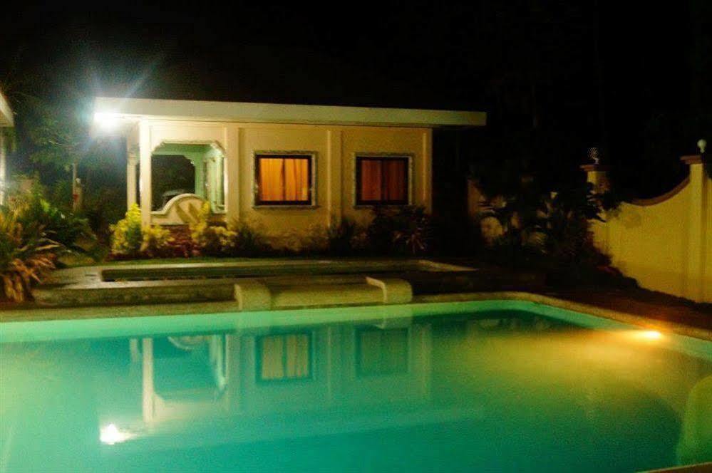 Ucoy Beach Resort Libertad Extérieur photo